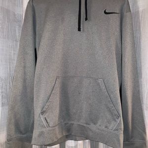 Nike thermafit sweatshirt